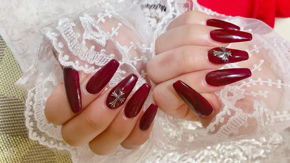 ネイル シンプルネイル liora nail yzのネイルデザイン