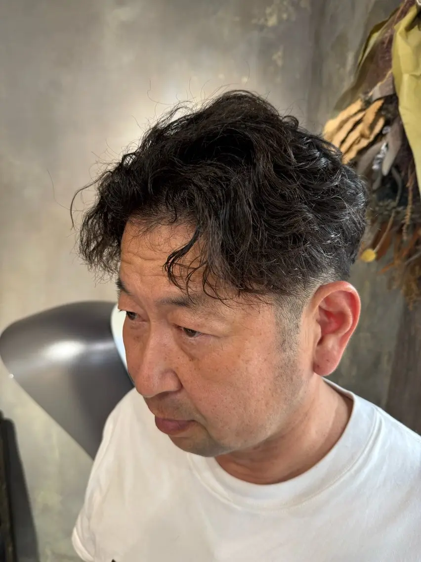 ショート メンズ メンズパーマ 刈り上げ 田中 叶夢のヘアスタイル