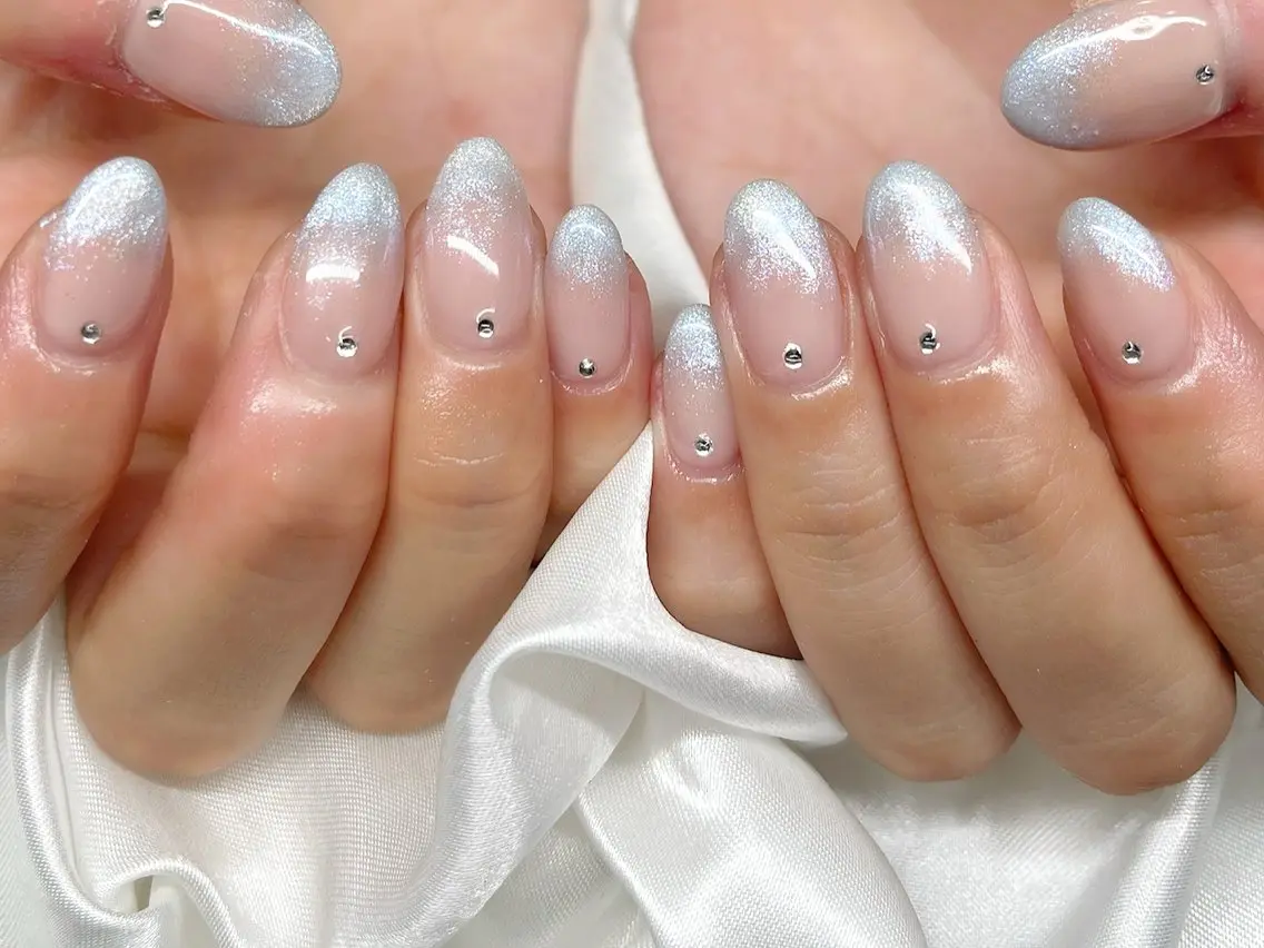 ネイル グラデーション nailist kananのネイルデザイン