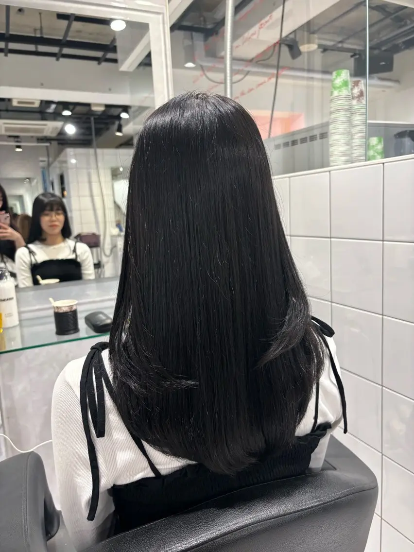 ロング カラー カット ヘアカラー トリートメント ヘッドスパ ヘアセット 表参道♡暗髪♡ 艶カラー♡アユミのヘアスタイル