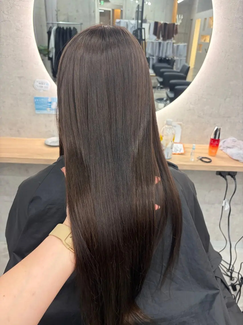 ロング カラー ブリーチ ケアブリーチ 透明感カラー ハイトーンカラー トリートメント ヘアカラー 秋山七海/ブリーチ モデル募集✨️のヘアスタイル