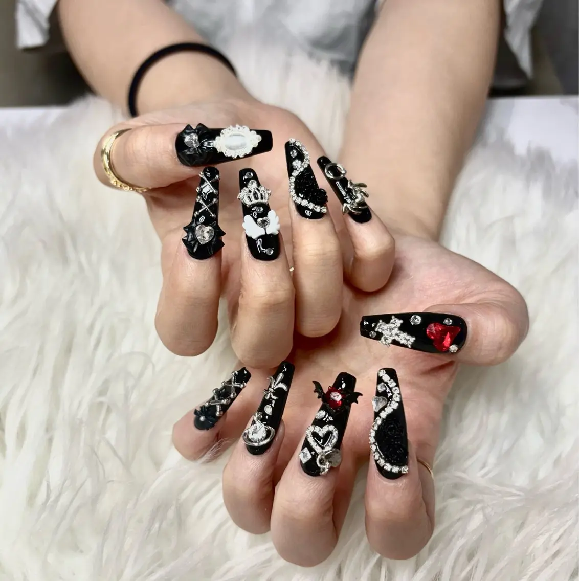 ネイル フレンチネイル 韓国ネイル マグネットネイル ニュアンスネイル オフィスネイル ハンドネイル Hi beauty 渋谷のネイルデザイン