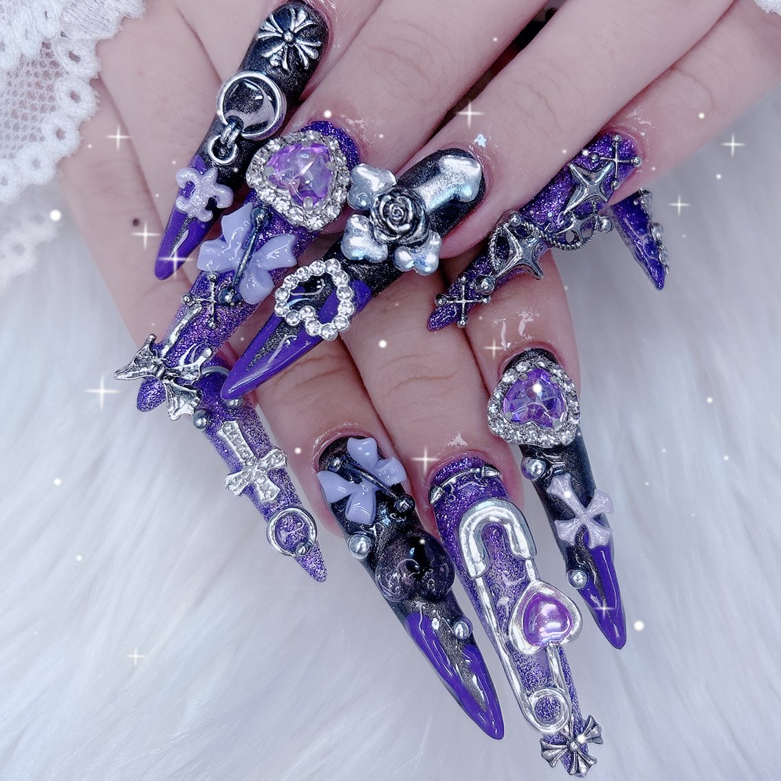 ネイル クリアネイル ハロウィン ロングネイル ネイルチップ ハンドネイル ハンドケア mini nailのネイルデザイン