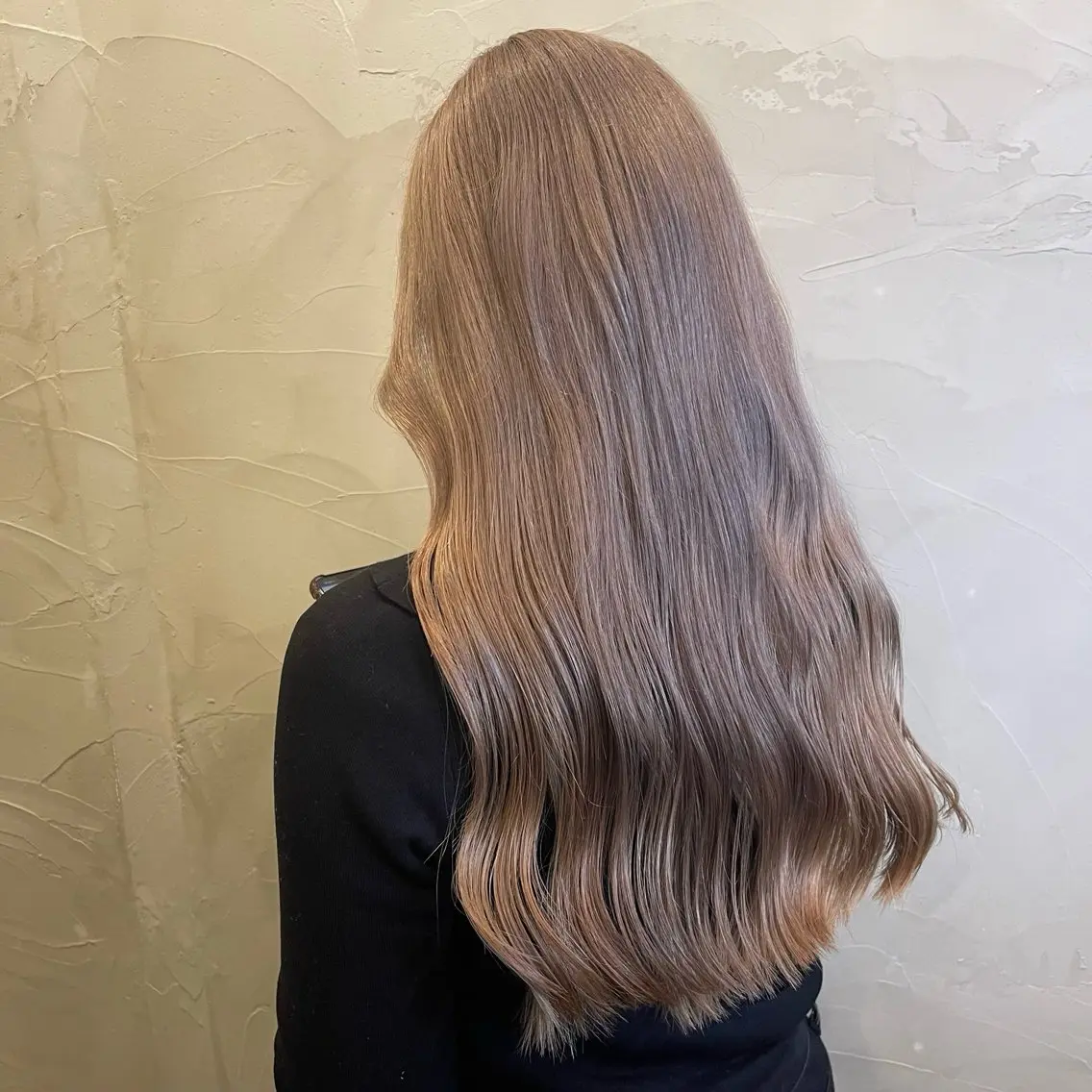 ロング 河部 真子のヘアスタイル