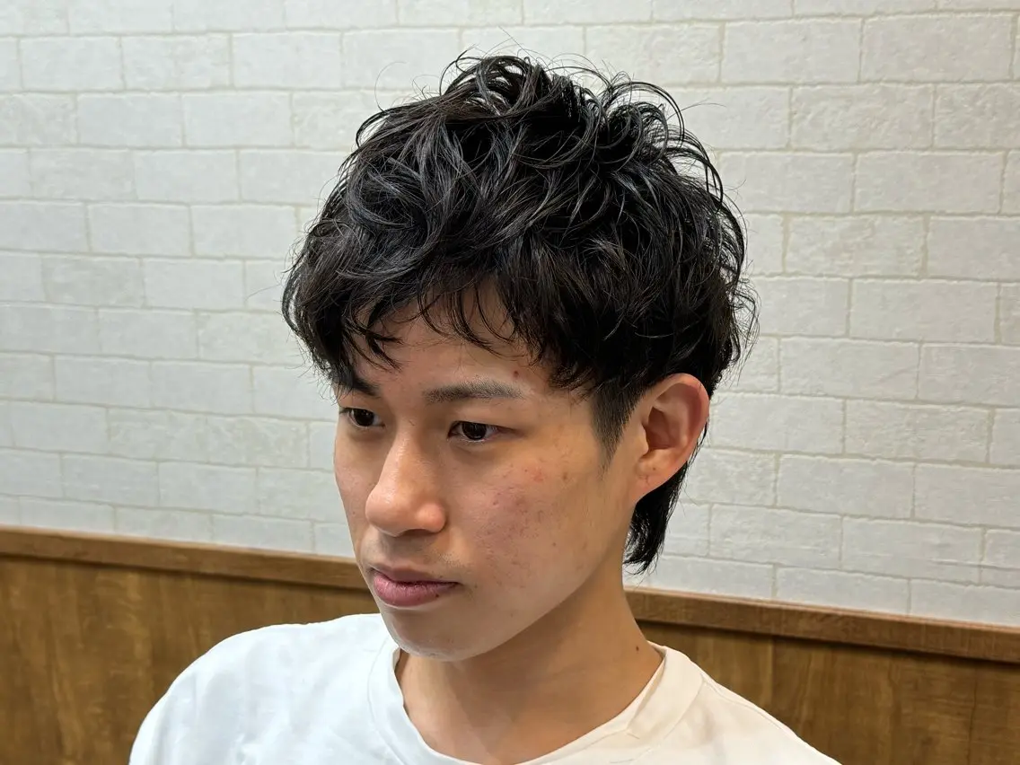 ミディアム パーマ メンズ clips eriのヘアスタイル