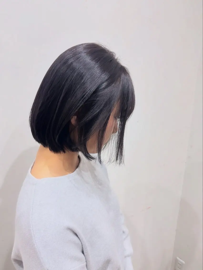 ショート カラー ヘアカラー 兼子莉彩 ／暗髪🤎／暖色🍒のヘアスタイル
