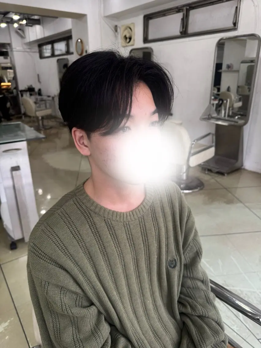 ショート メンズ センターパート カット ✂︎レディース のメンズカット屋さんのヘアスタイル