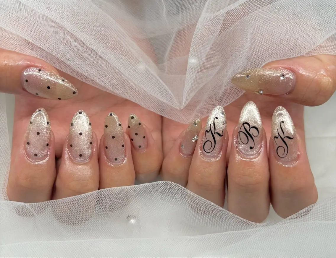 ネイル ドット ハンドネイル NAILSALON ViViのネイルデザイン