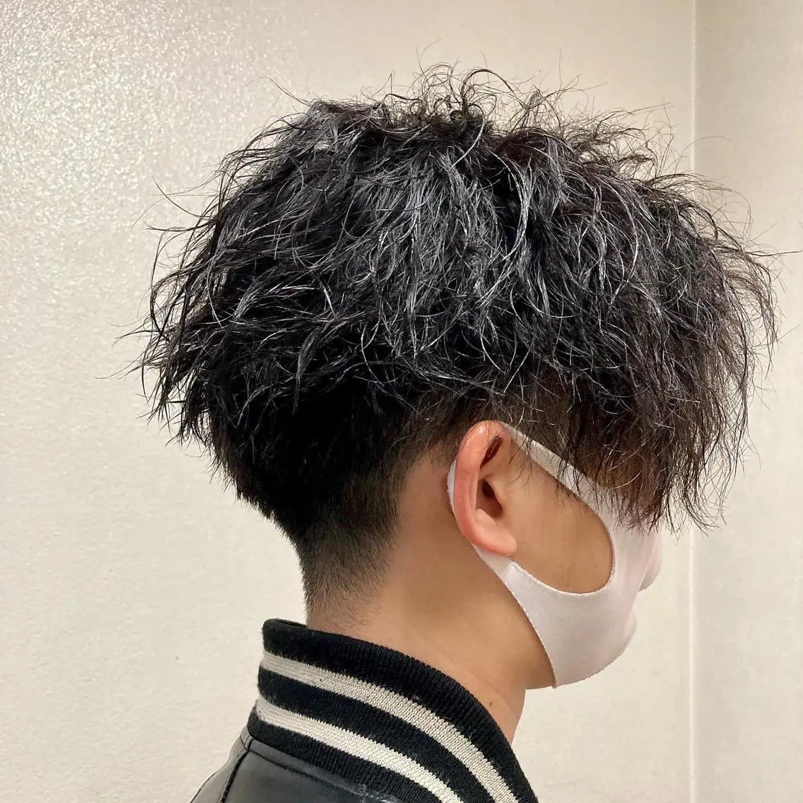 シルエット補正カット+ハイクオリティパーマ+トリートメントの写真