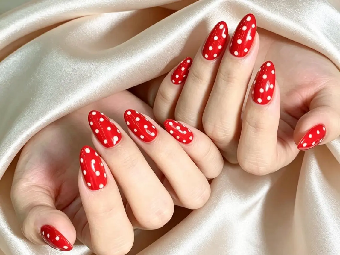 ネイル オーロラネイル チークネイル フットネイル フレンチネイル ジェルネイル ハンドネイル ハンドケア NEW NAIL💞 yukiのネイルデザイン