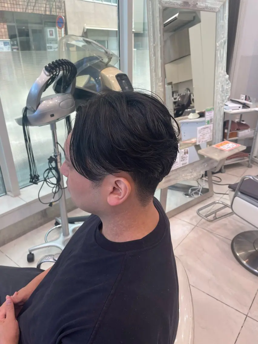ショート パーマ メンズ カット 縮毛矯正 トリートメント メンズパーマ特化 真栄平有希のヘアスタイル
