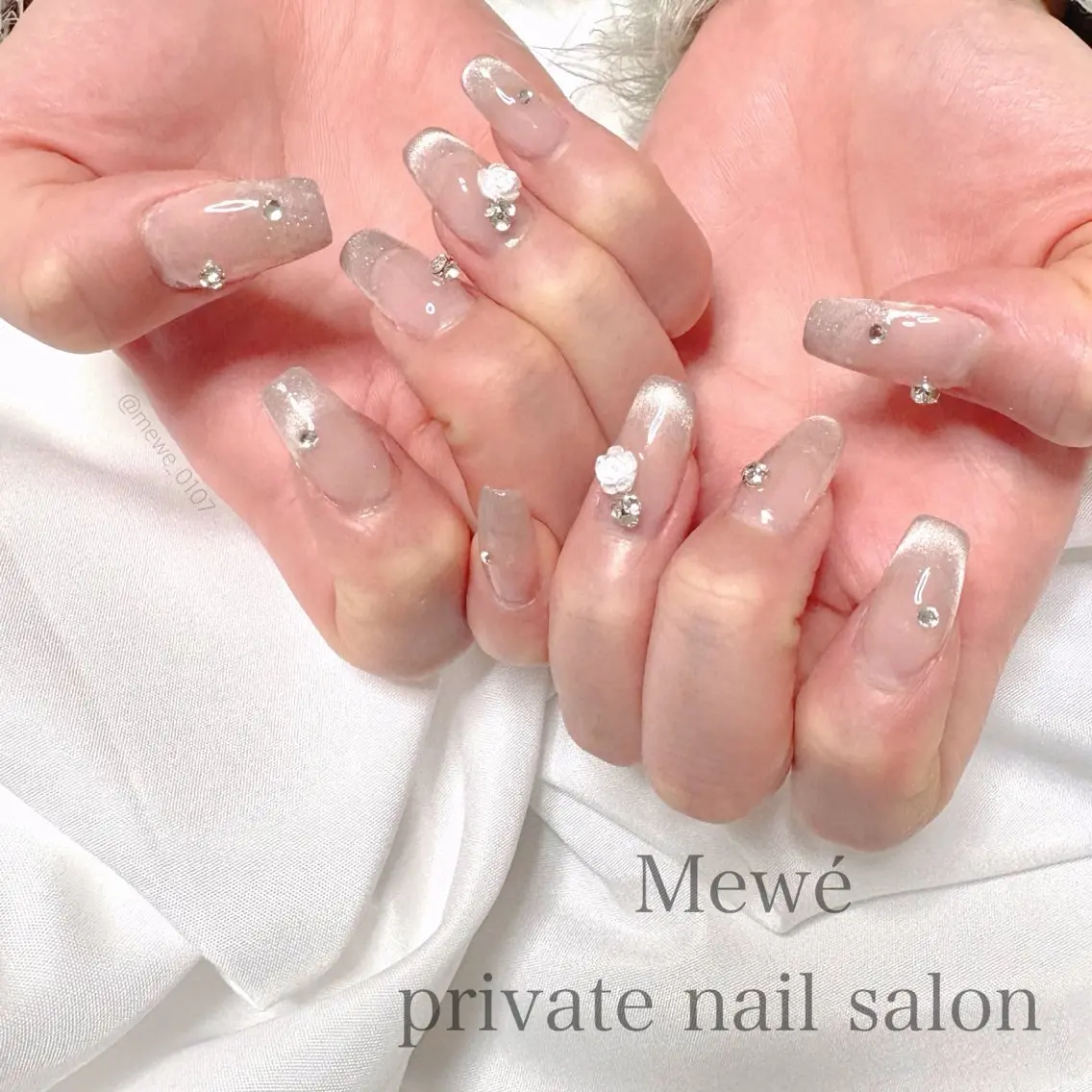 ネイル ハンドネイル Mewé ayakaのネイルデザイン