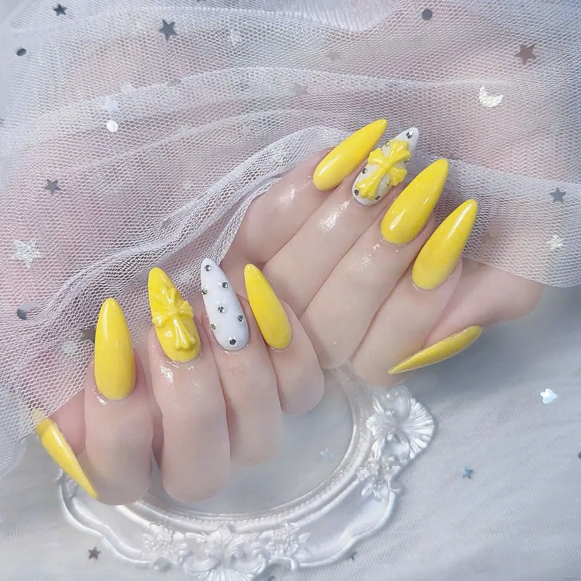 ネイル HIN NAILのネイルデザイン