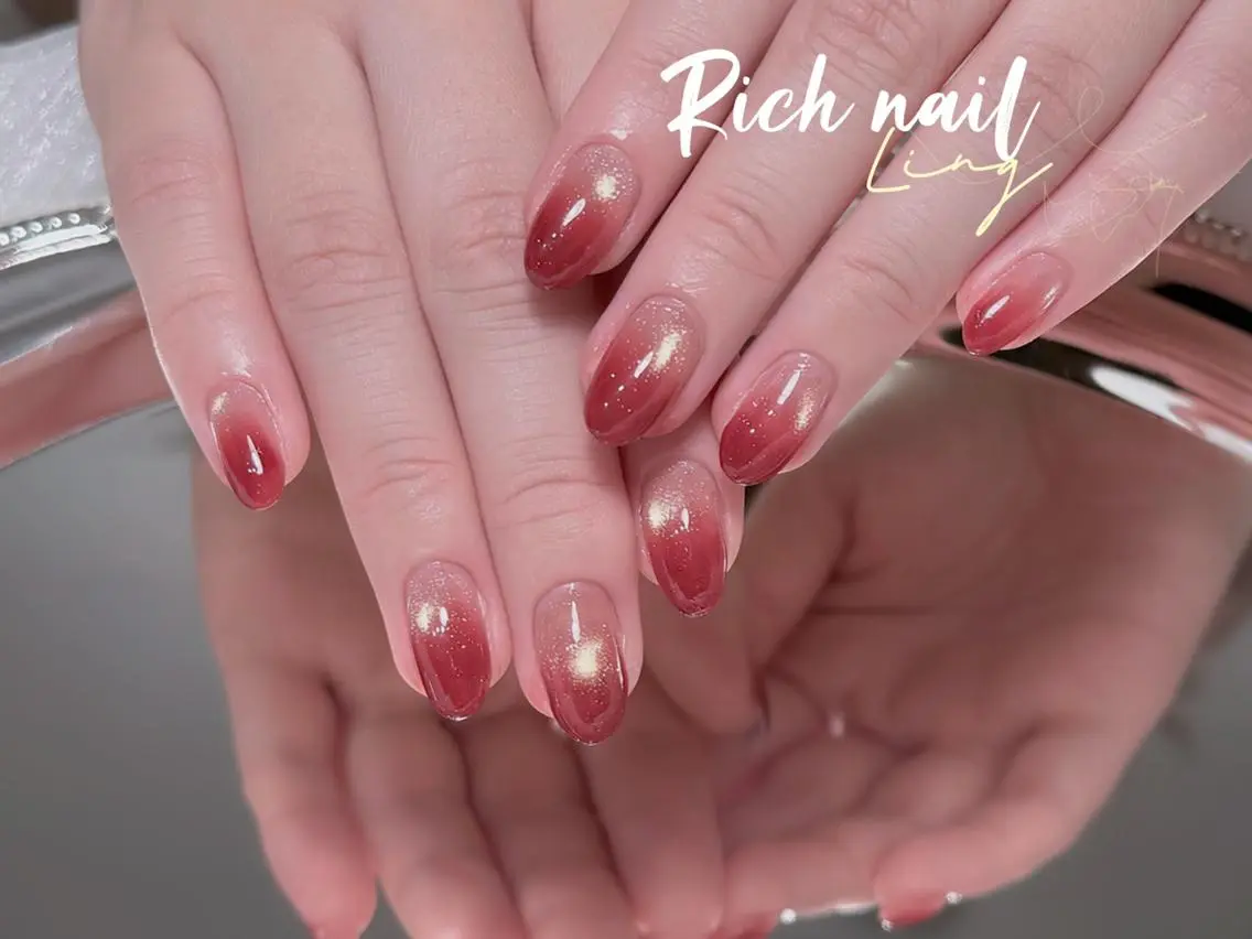 ネイル マグネットネイル ハンドネイル ハンドケア Rich Nail 🤲🏻梨央のネイルデザイン