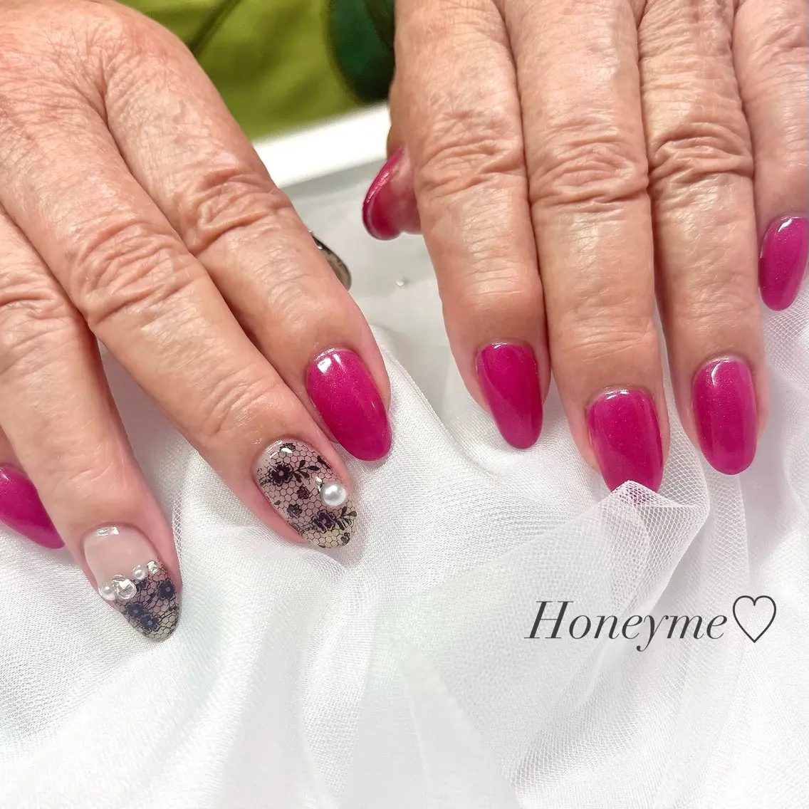ネイル Honey me ❁⃘*.゚のネイルデザイン