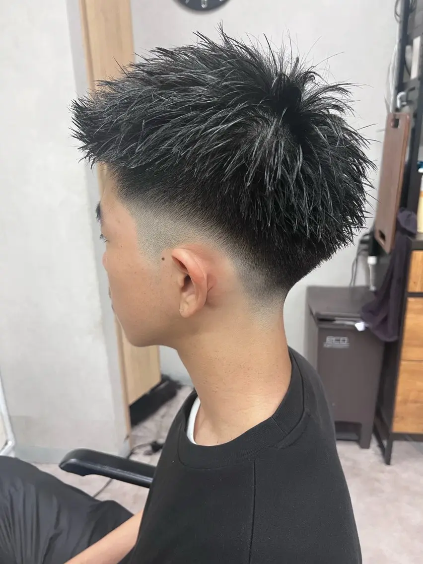 メンズ フェードカット カット 美髪・メンズ特化 フリーランスのヘアスタイル