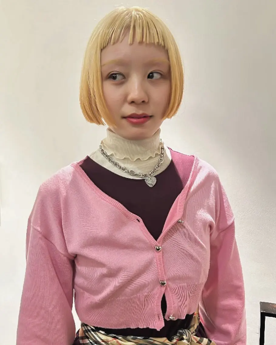 ショート カラー ブリーチ ブロンド ケアブリーチ ハイトーンカラー ボブ カット ヘアカラー トリートメント 村上雅人 ナチュラルモードのヘアスタイル