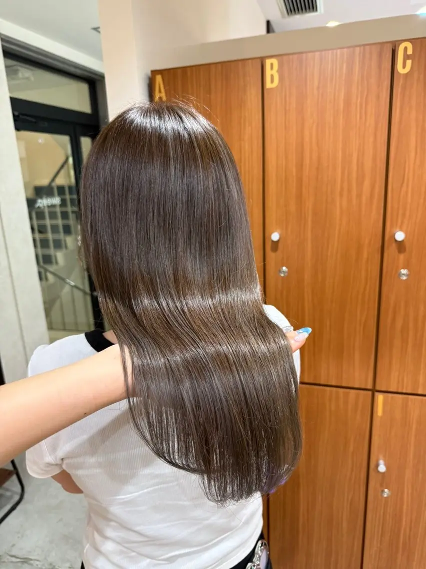ロング カラー ヘアカラー トリートメント 【Sweep】おじま のぞみのヘアスタイル