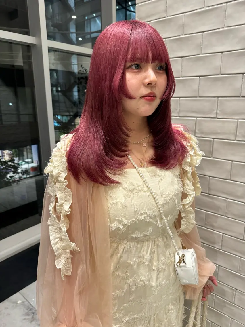 ミディアム カラー カット ヘアカラー トリートメント ブリーチ🫴 ボブ✍️レイヤーのヘアスタイル
