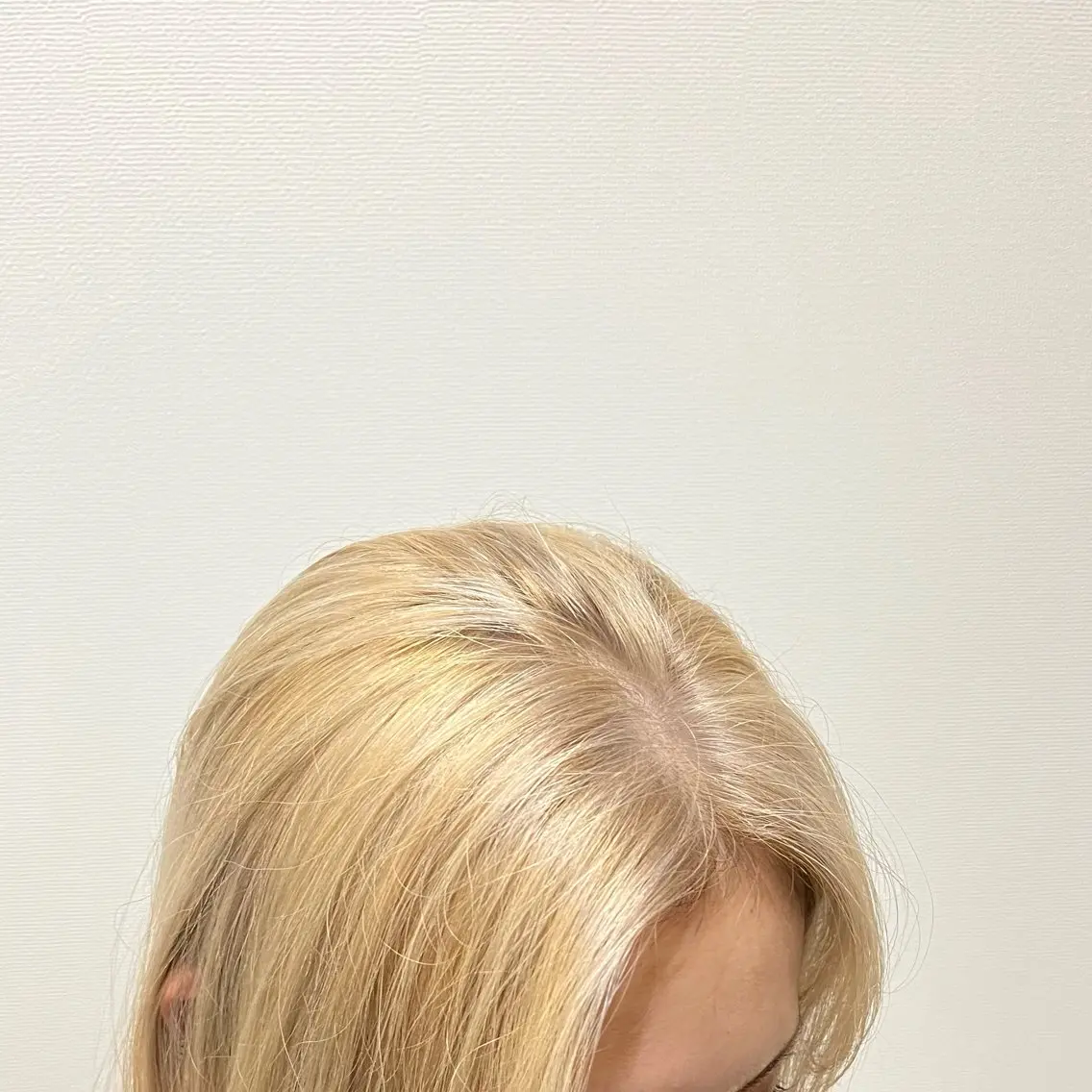 カラー 藤野 友杏那のヘアスタイル