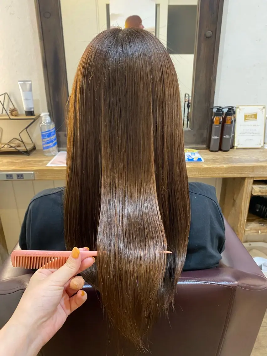 ロング トリートメント インナーカラー🌈 サイトウ ミズキのヘアスタイル