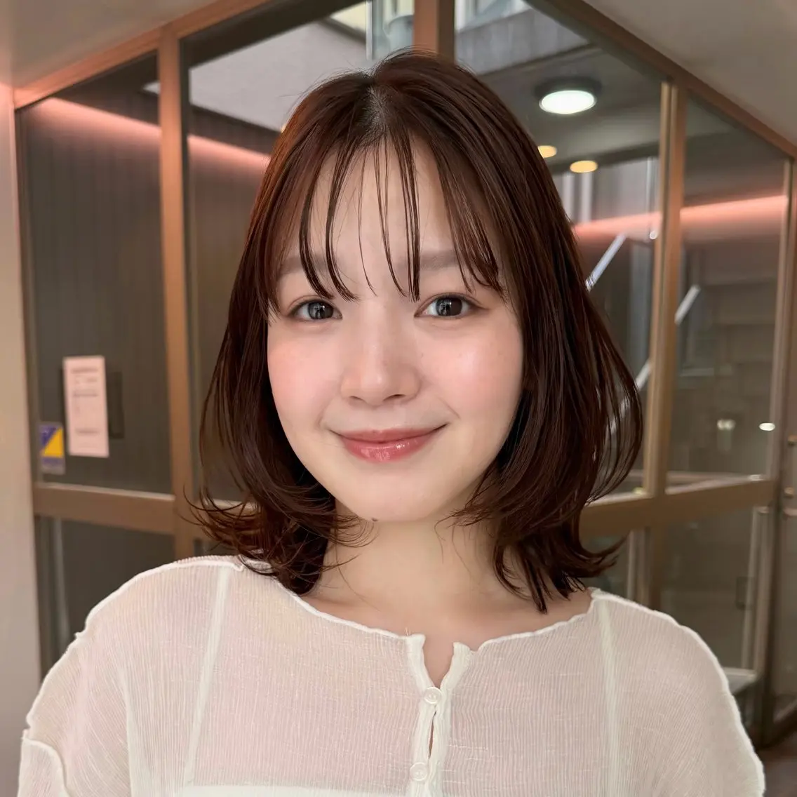 ミディアム カラー SAKI 新宿のヘアスタイル