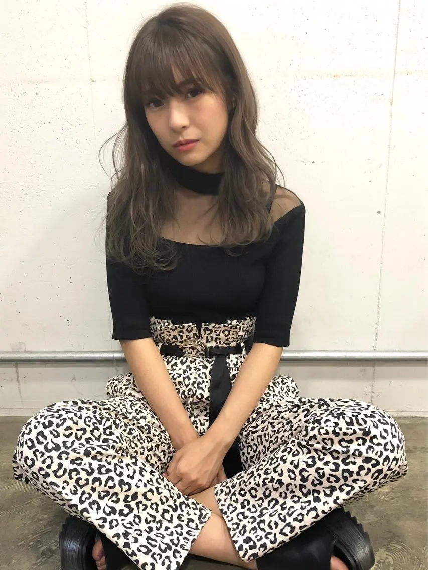 外国人風ヘアカラー +ミルボントリートメント 透け感、赤み除去アディクシーカラーに変更可能◎の写真