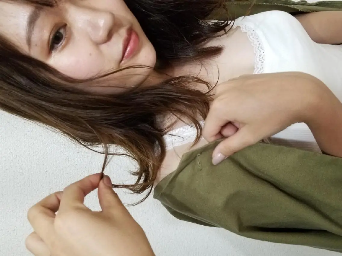 ミディアム カラー ヘアアレンジ See by merの眉毛・アイブロウイメージ