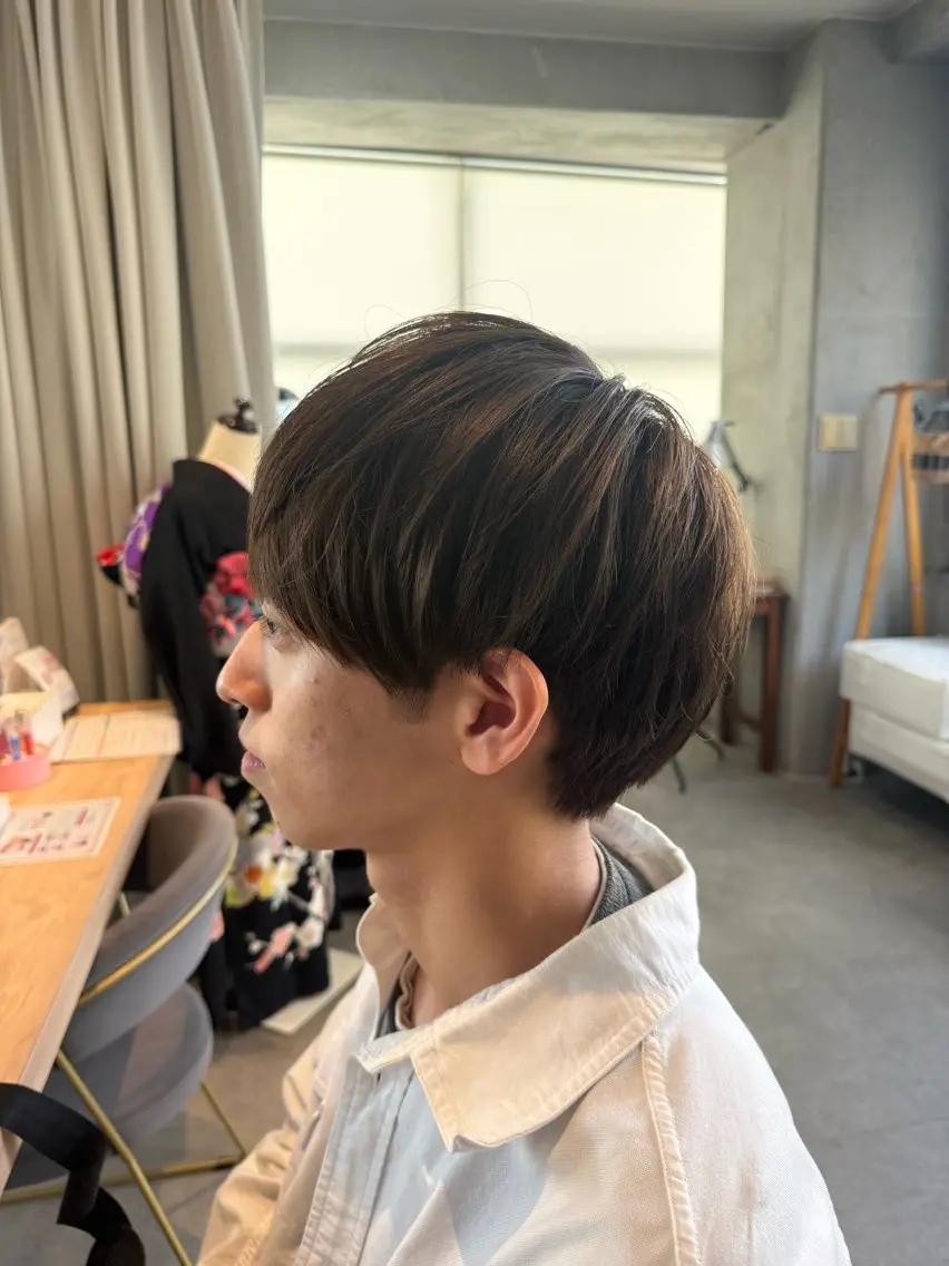 カラー メンズ 黒髪 ブラウンカラー 透明感カラー カット けんしん/透明感カラ ー/メンズ/パーマのヘアスタイル
