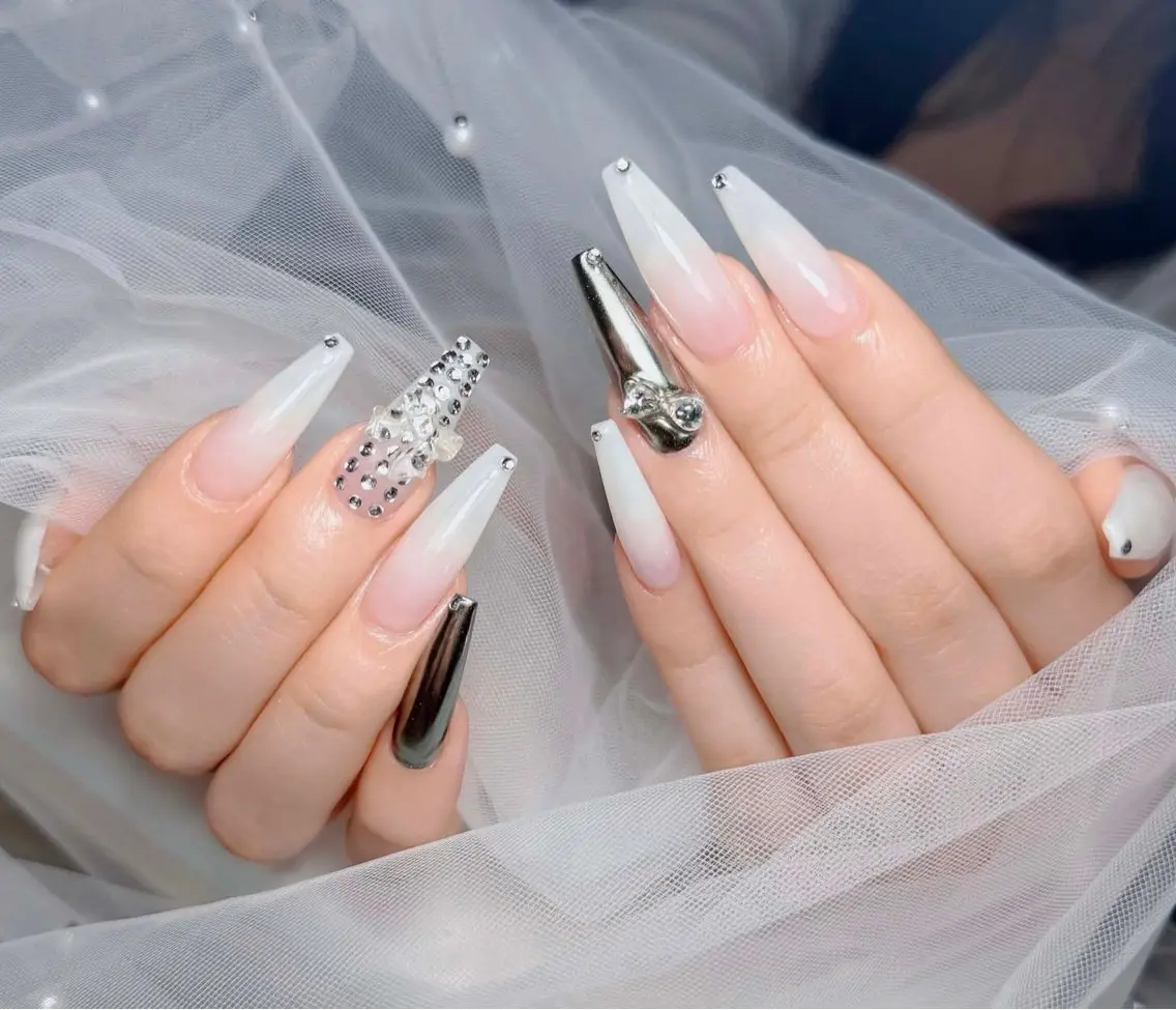 ネイル アートネイル 韓国ネイル 持ち込み ワンホンネイル ハンドネイル Lenie Nail Salonのネイルデザイン