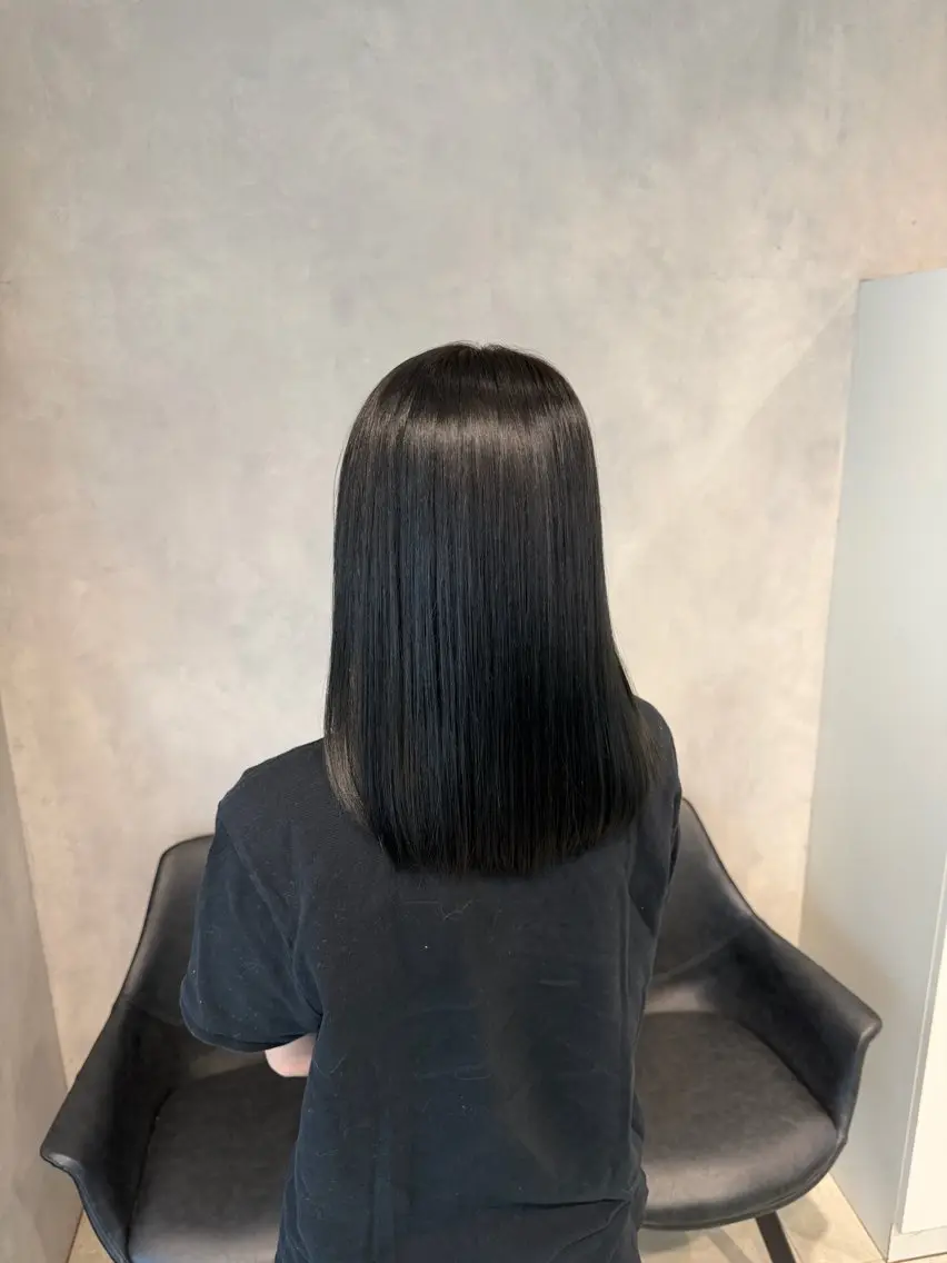 ミディアム ヘアカラー トリートメント 安藤 美夢のヘアスタイル