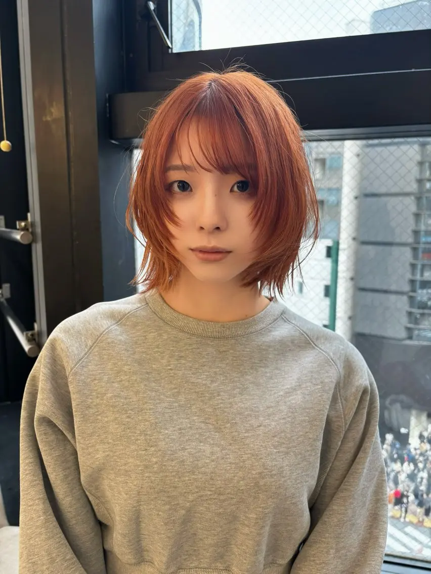 ミディアム オレンジブラウン カット 縮毛矯正 🍀祥吾🍀レイヤー ✨透明感カラー✨のヘアスタイル