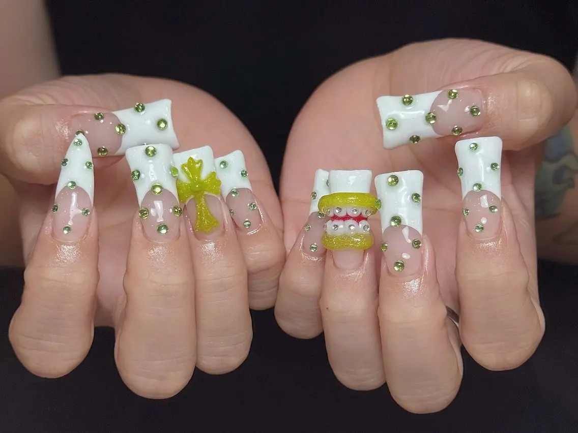 ネイル アートネイル オーロラネイル フラッシュネイル フレンチネイル ジェルネイル ハンドネイル Luci Nail Shinokuboのネイルデザイン