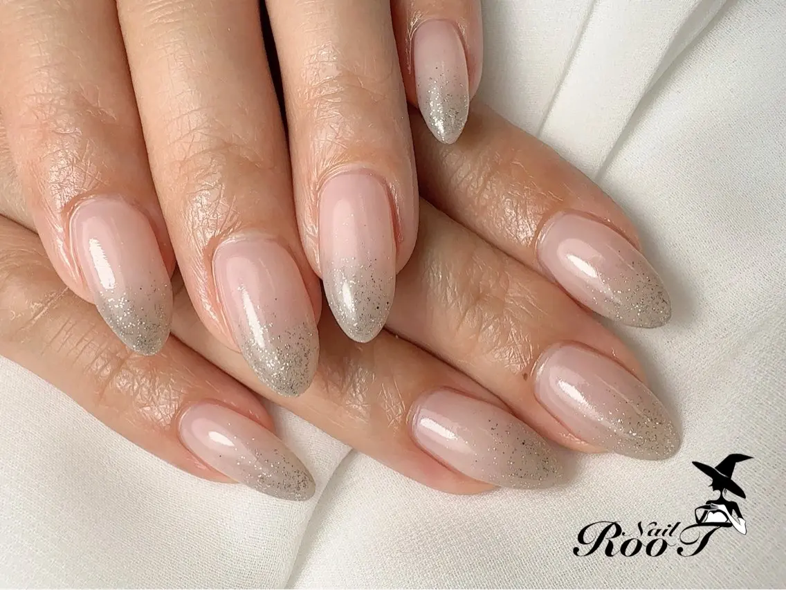 ネイル グラデーション ラメ(グリッター) ラメグラデーション ハンドネイル RooT Nailのネイルデザイン
