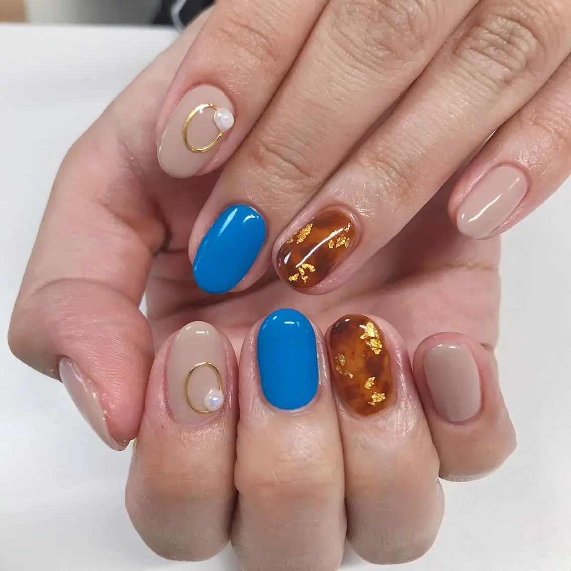 ネイル アートネイル 長さ出し フットネイル グリーン ニュアンスネイル Lily Roseスタッフ一同のマツエク・マツパデザイン
