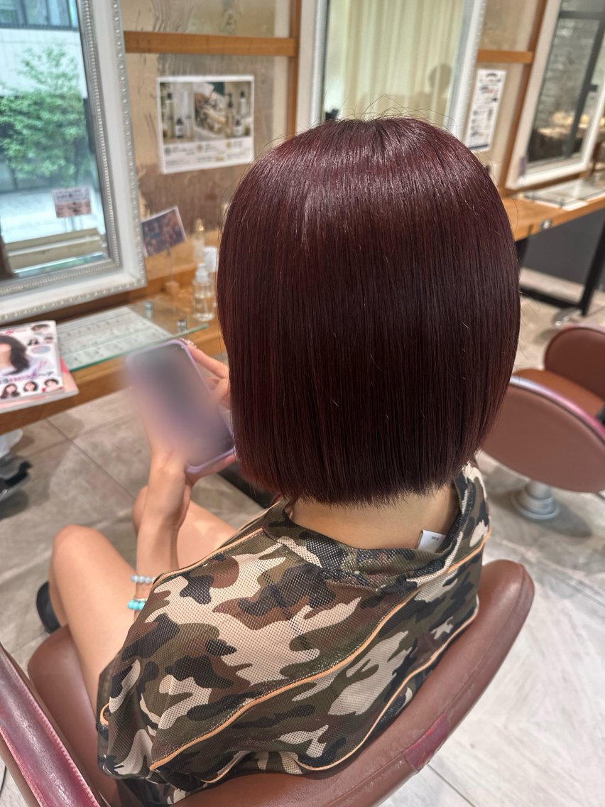 ショート カラー ヘアカラー 市沢 光花のヘアスタイル