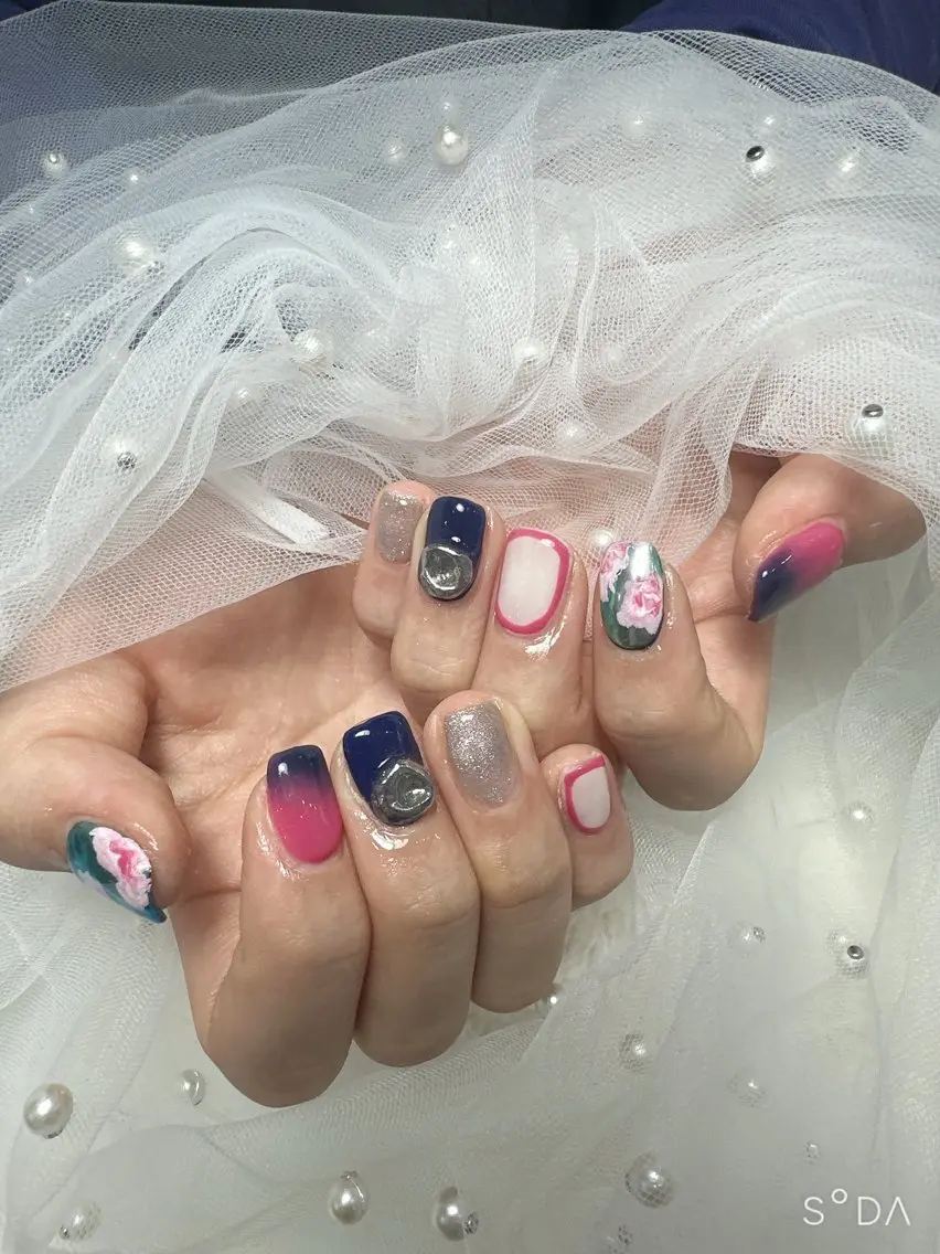 ネイル ハンドネイル Max nail&eyeのネイルデザイン