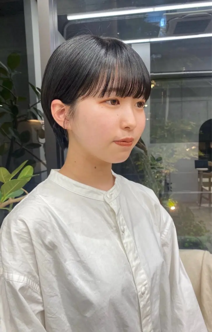 ショート ショートヘア 似合わせレイヤー、 透けカラー/杉本花のヘアスタイル