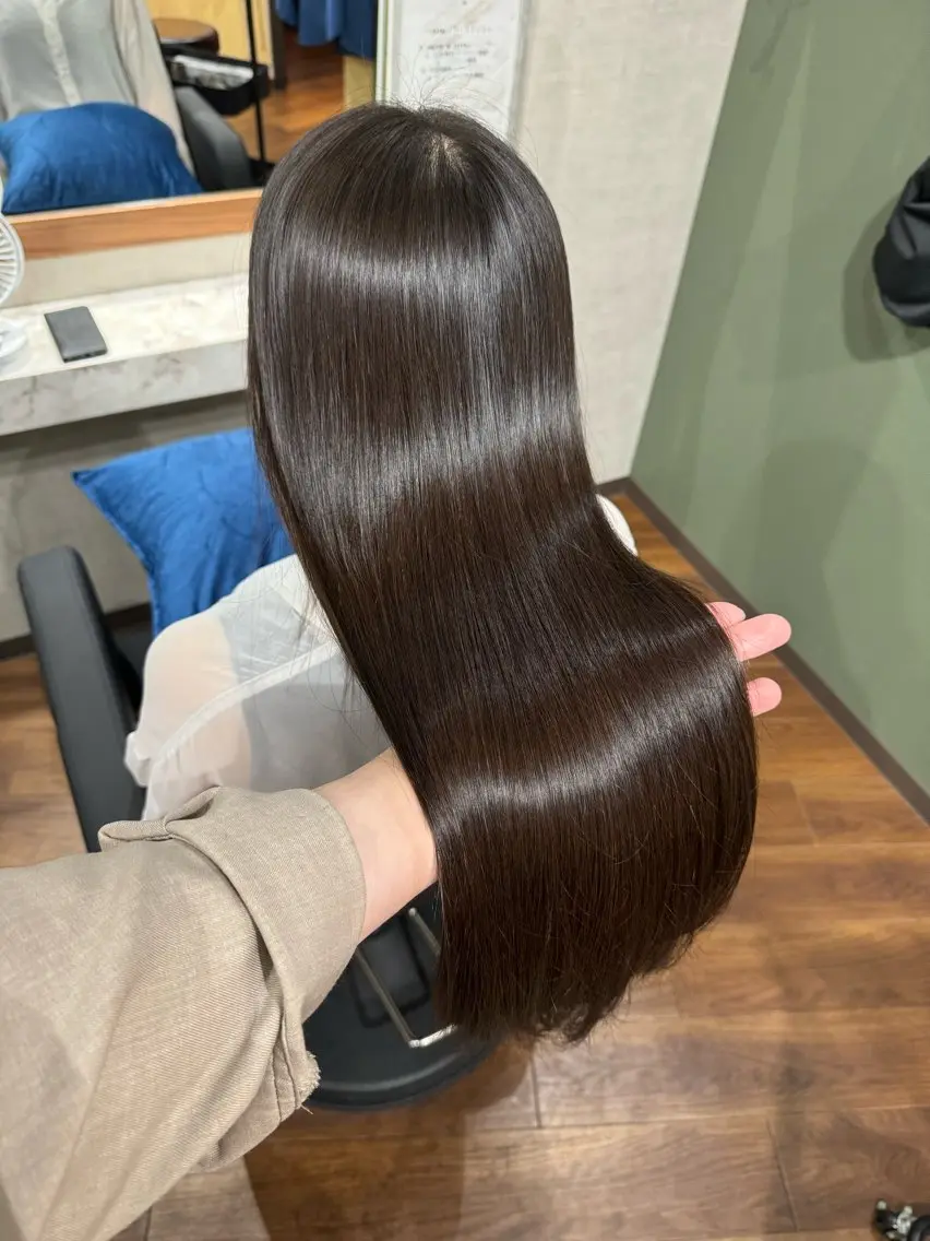 ロング くせ毛 カット 縮毛矯正 トリートメント 髪質改善特化 長澤友哉のヘアスタイル