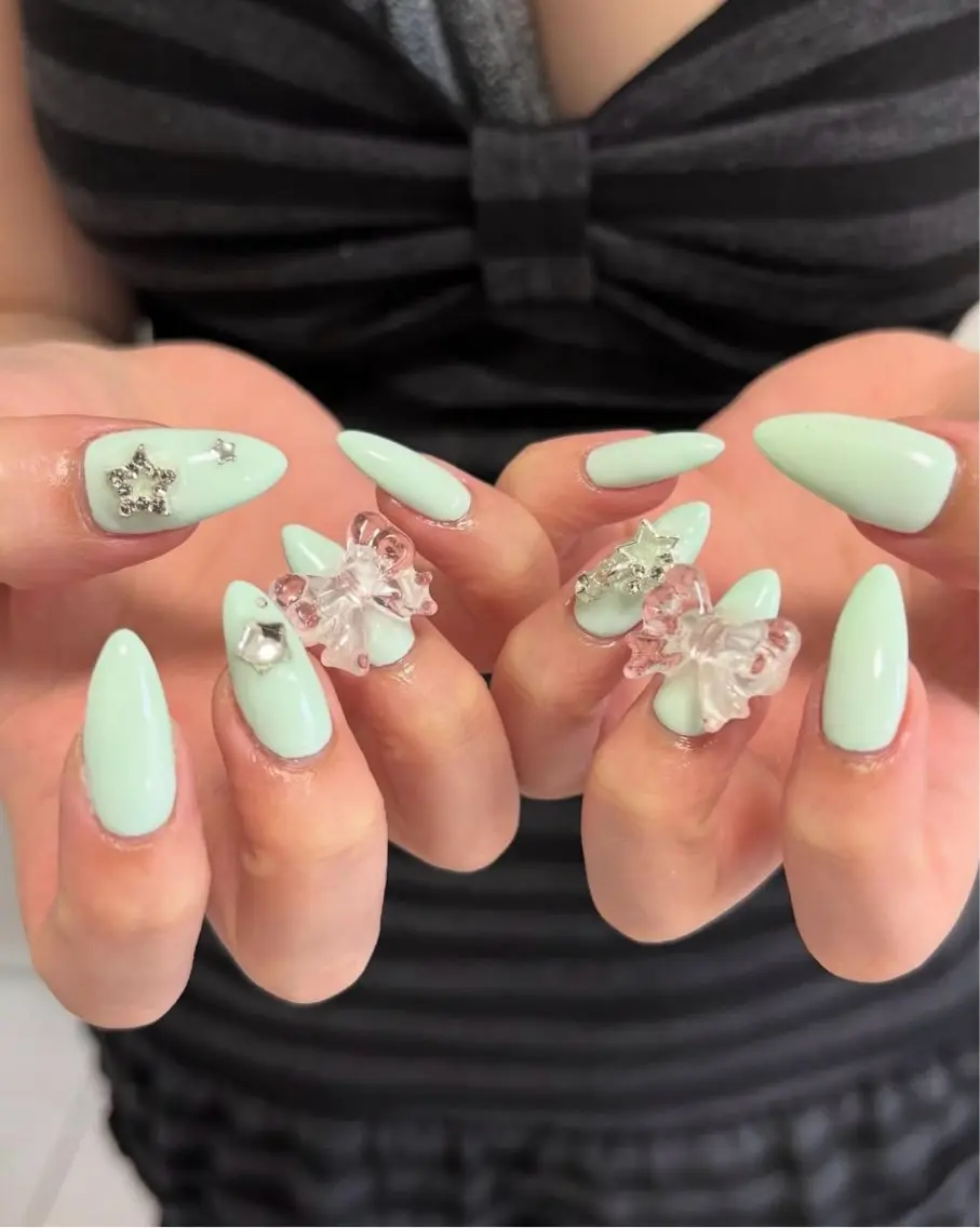 ネイル フレンチネイル グラデーション 韓国ネイル マグネットネイル シンプルネイル ハンドネイル CoMo Nailのネイルデザイン