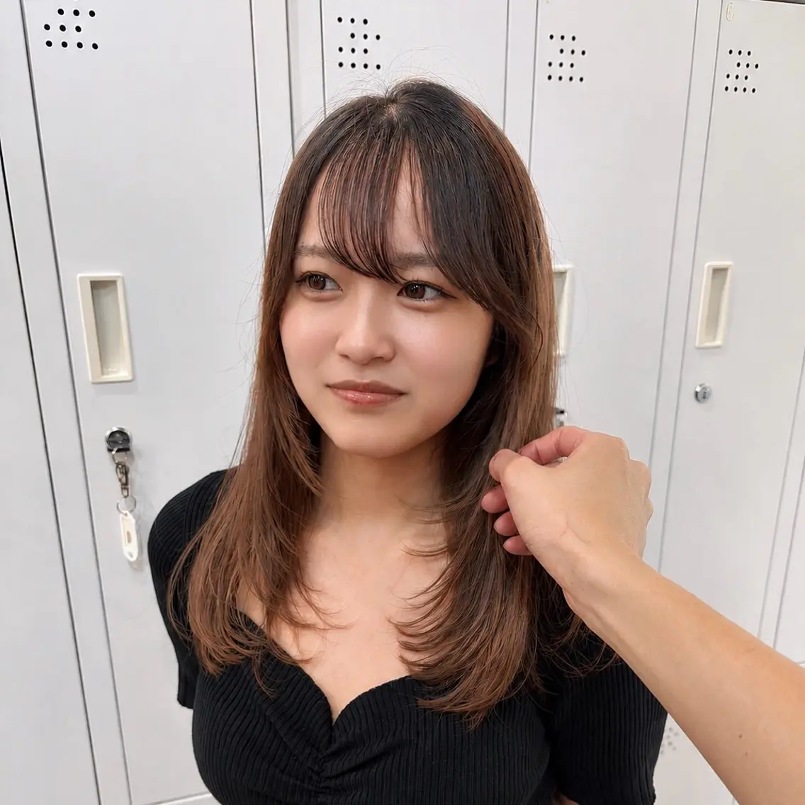 セミロング レイヤーカット 無料カットモデル/ 梅田🦋さかそ。のヘアスタイル