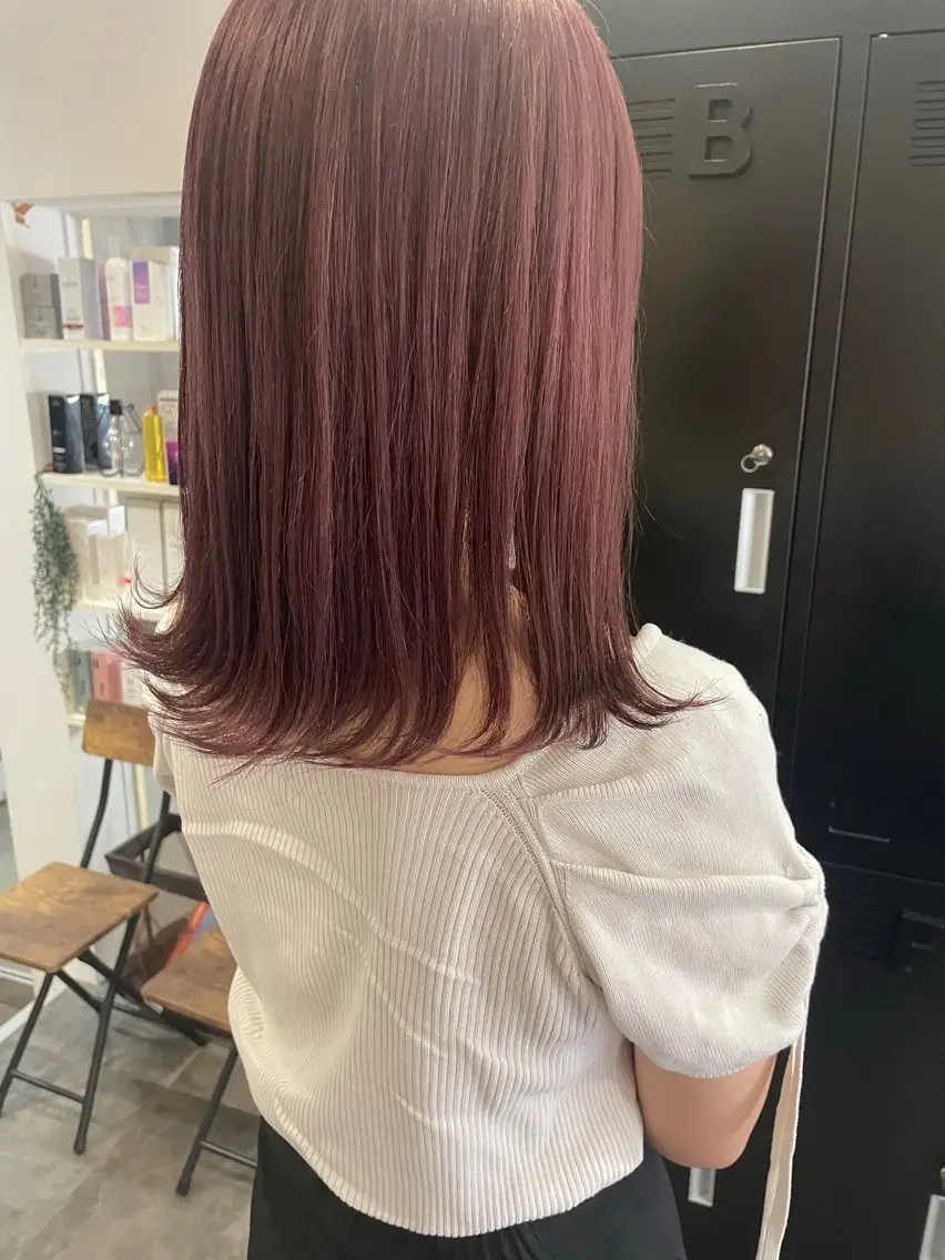 ミディアム カラー 吉村 夏椰のヘアスタイル