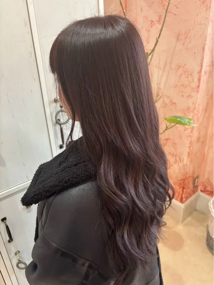 ロング カラー ブラウンカラー 透明感カラー ラベンダーカラー ヘアカラー 🩶透明感・艶カラー 🩶ひいな🩶のヘアスタイル