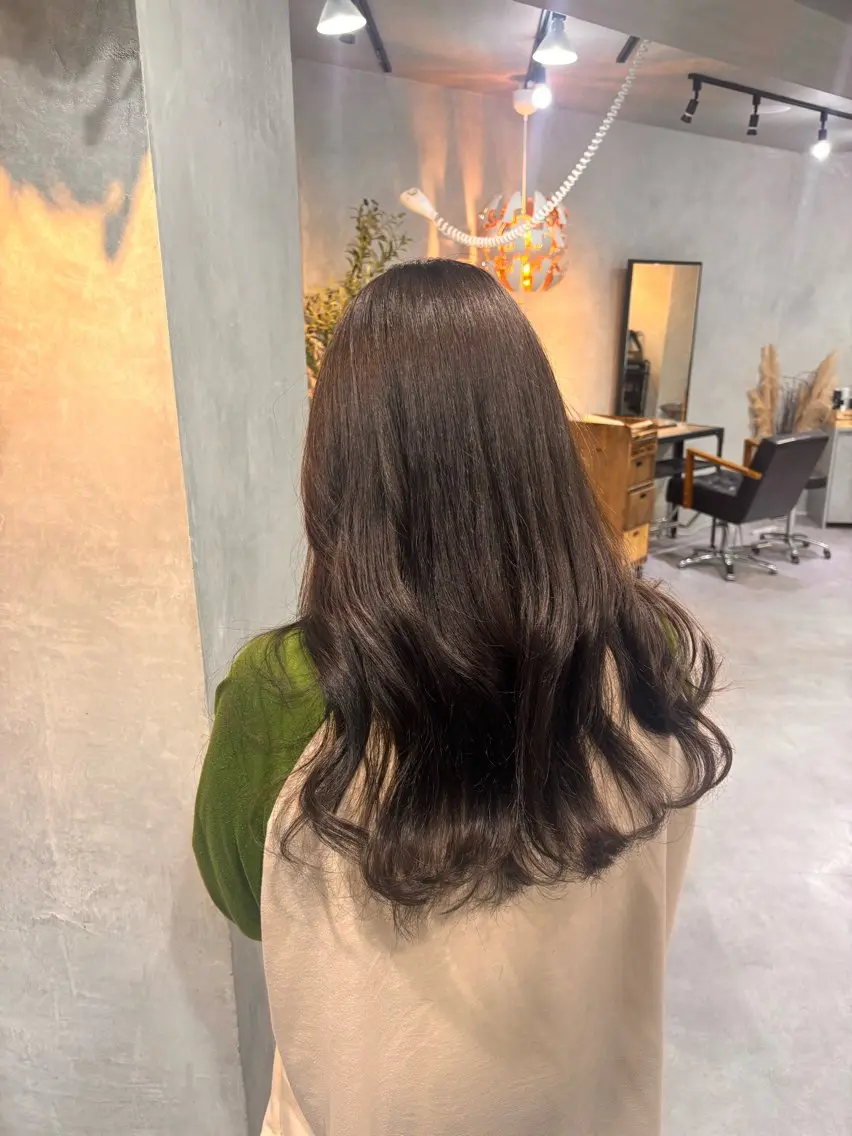 ロング 川口 夏歩のヘアスタイル