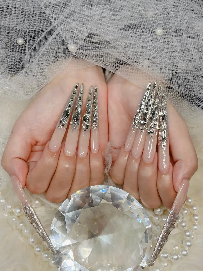 ネイル アートネイル オーロラネイル チークネイル 長さ出し フットネイル Chan nailsのネイルデザイン