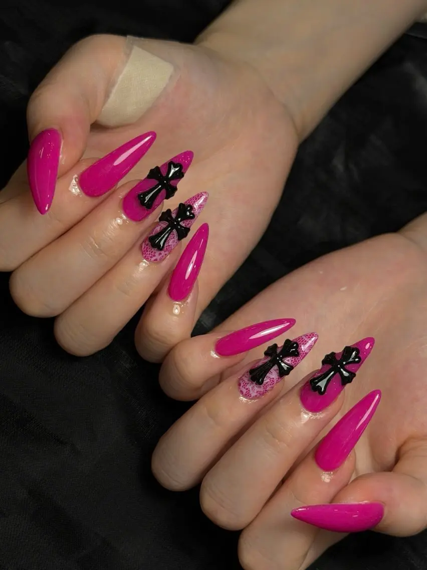 ネイル フラッシュネイル フレンチネイル グラデーション キラキラネイル 韓国ネイル ハンドネイル Hy nailsのネイルデザイン
