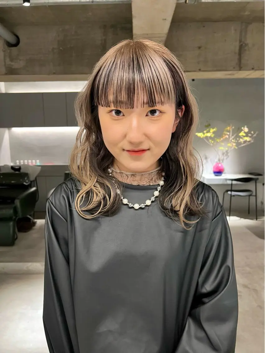 ミディアム カラー カット ヘアカラー トリートメント 宮川 日菜子のヘアスタイル