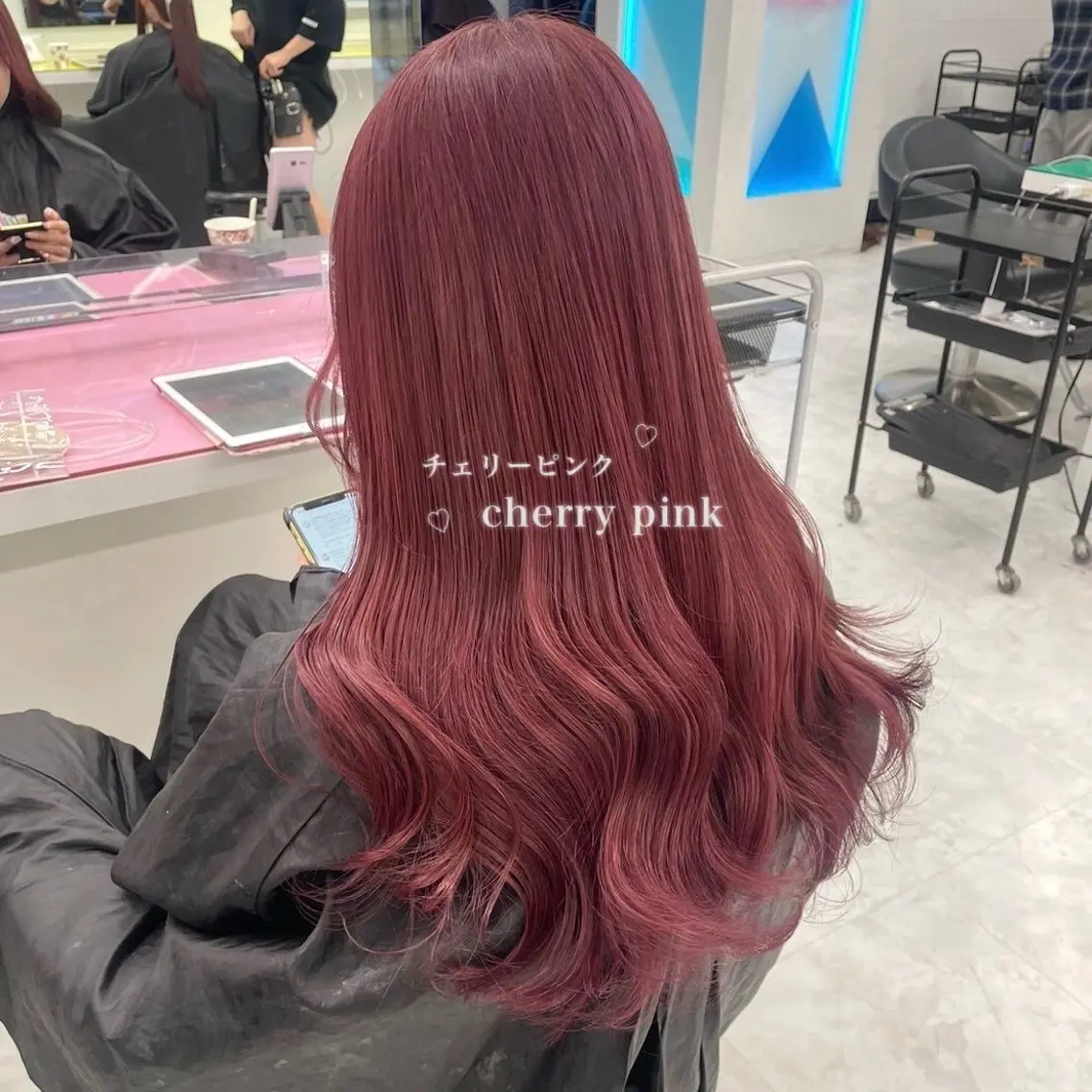 ロング カラー ヘアカラー トリートメント ヘッドスパ ヘアセット 韓国風艶髪🎀 暖色カラー🤍のヘアスタイル