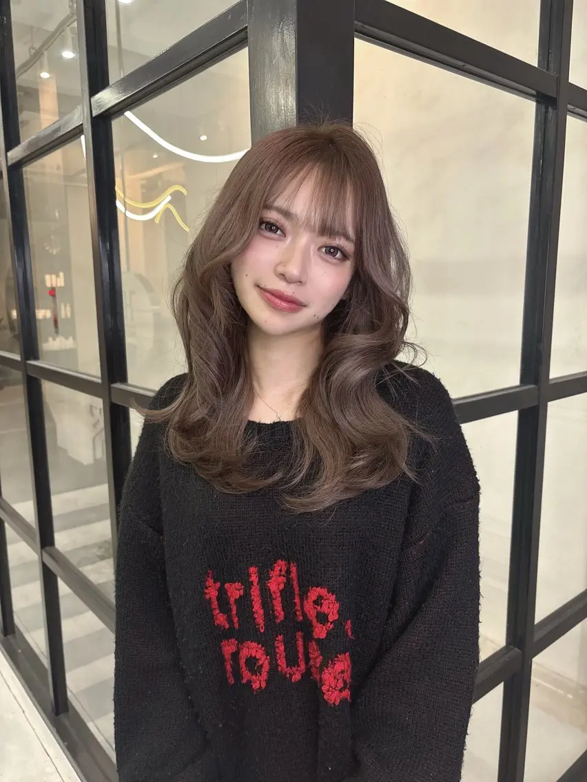 ロング ヘアカラー MaisonHALU さくらのヘアスタイル