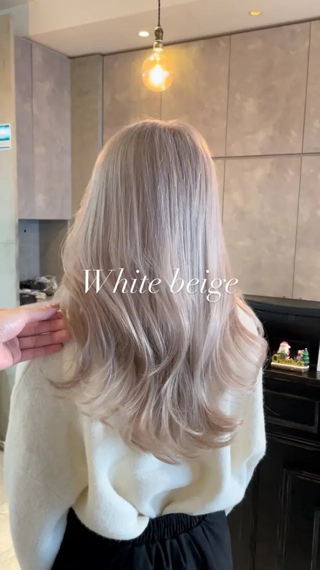 セミロング カラー パーマ ヘアアレンジ ヘアカラー トリートメント ブリーチカラー🤍 颯馬🐈‍⬛のヘアスタイル